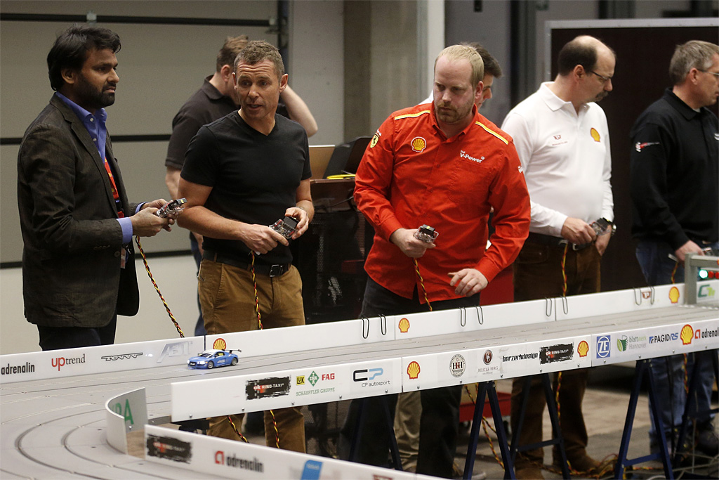 Tom Kristensen viste sig også at være en habil RC kører
(Foto: Audi Motorsport)